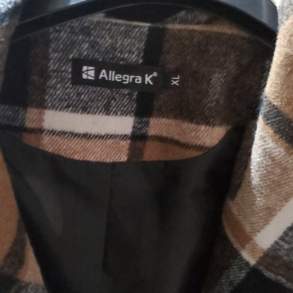 Jacket - Picture 4 of 4